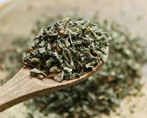 Reyhan (150 gr) Kapak Resmi